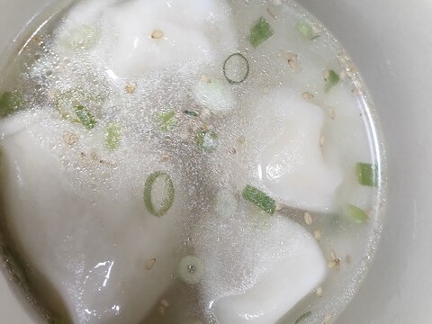 冷凍水餃子のスープ